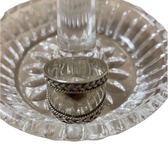 Sterling silver Wide Bali Rope Weaved Ring size 8 - Picture 2 of 4